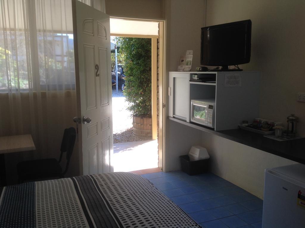 Bogong Moth Motel Mount Beauty Exterior photo